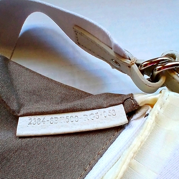 FENDI rare! White/Ivory FF Zucca Baguette/Hobo - Picture 7 of 10